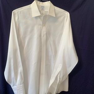 Brooks Bros Classic white dress shirt w/ French cuffs